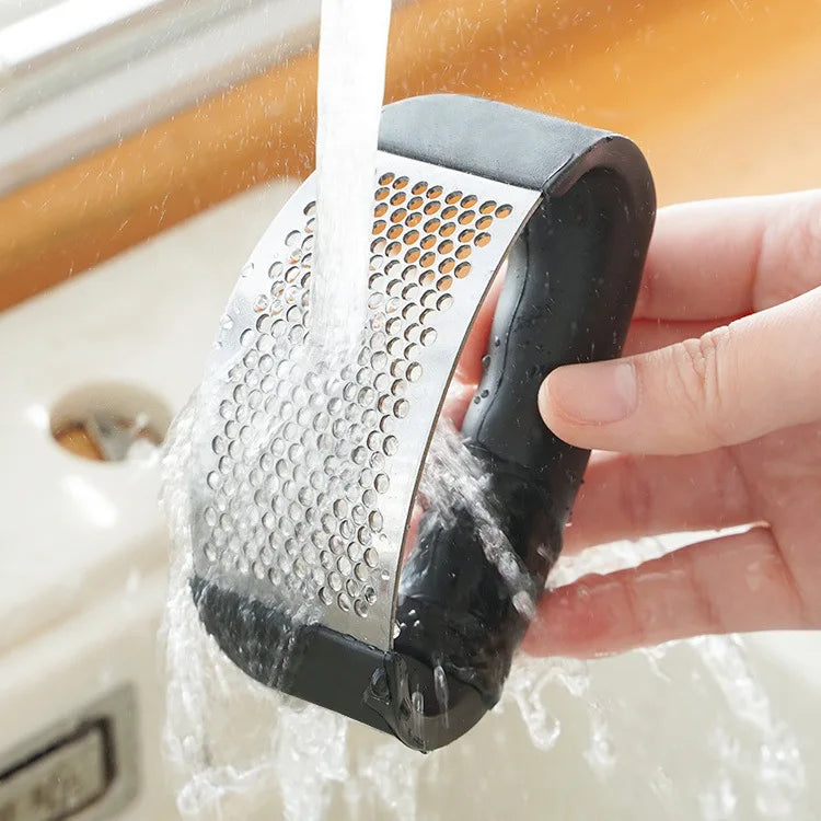 Edelstahl-Knoblauchpresse Hand-Knoblauchzerkleinerer Knoblauchschneider Obst- und Gemüseschneider Küchenzubehör Gadget